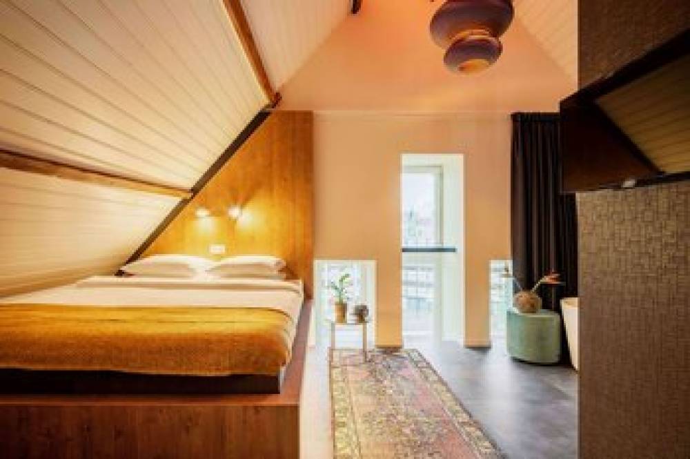 BUNK HOTEL UTRECHT 7