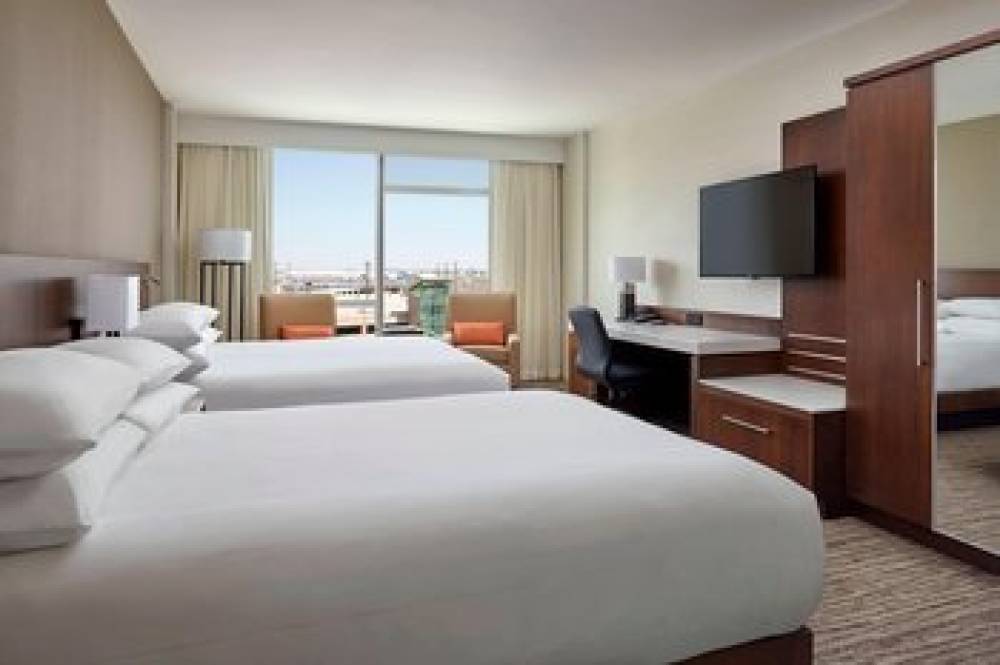 Calgary Airport Marriott In-Terminal Hotel 6