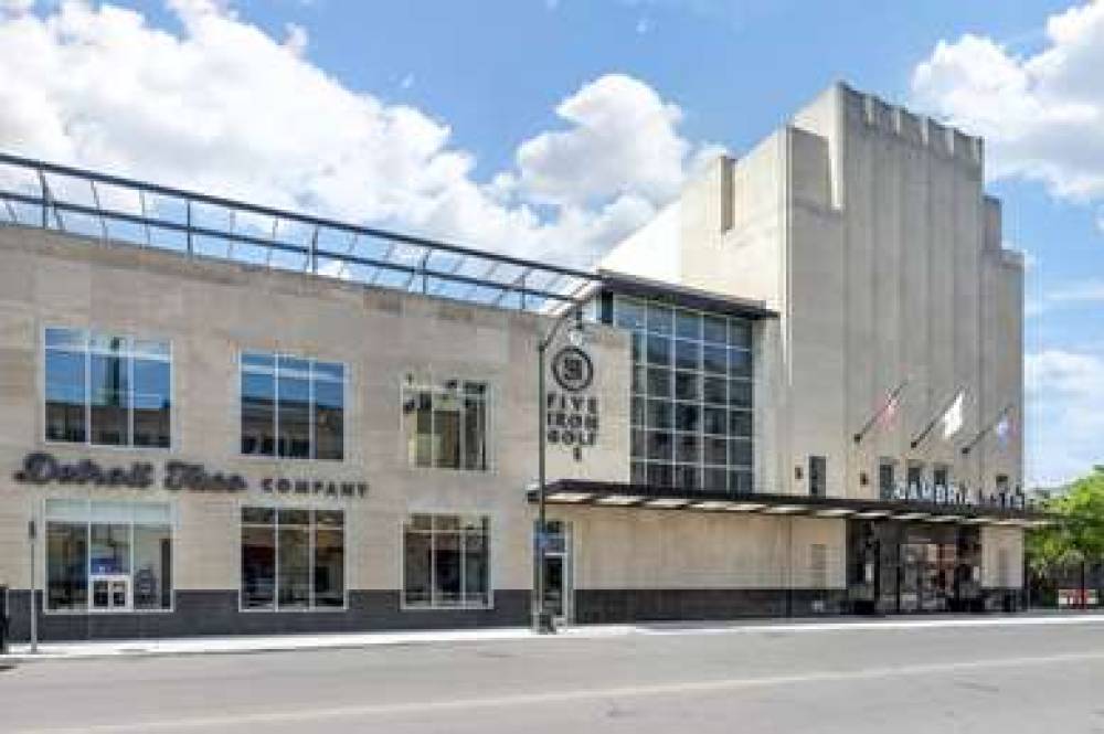 Cambria Hotel Detroit Downtown 3