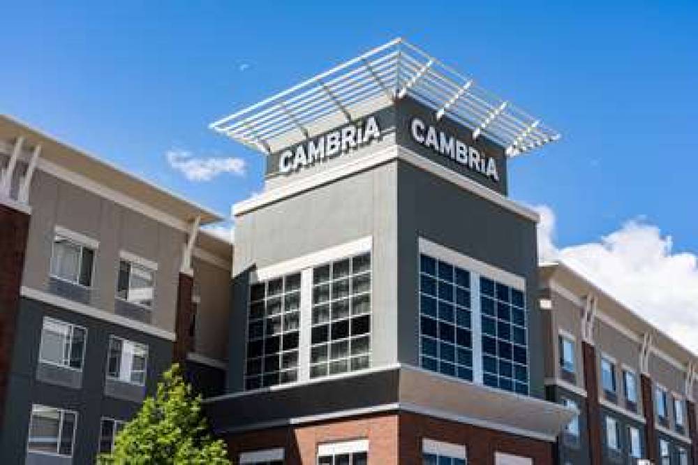 Cambria Hotel & Suites Ft Collins 2