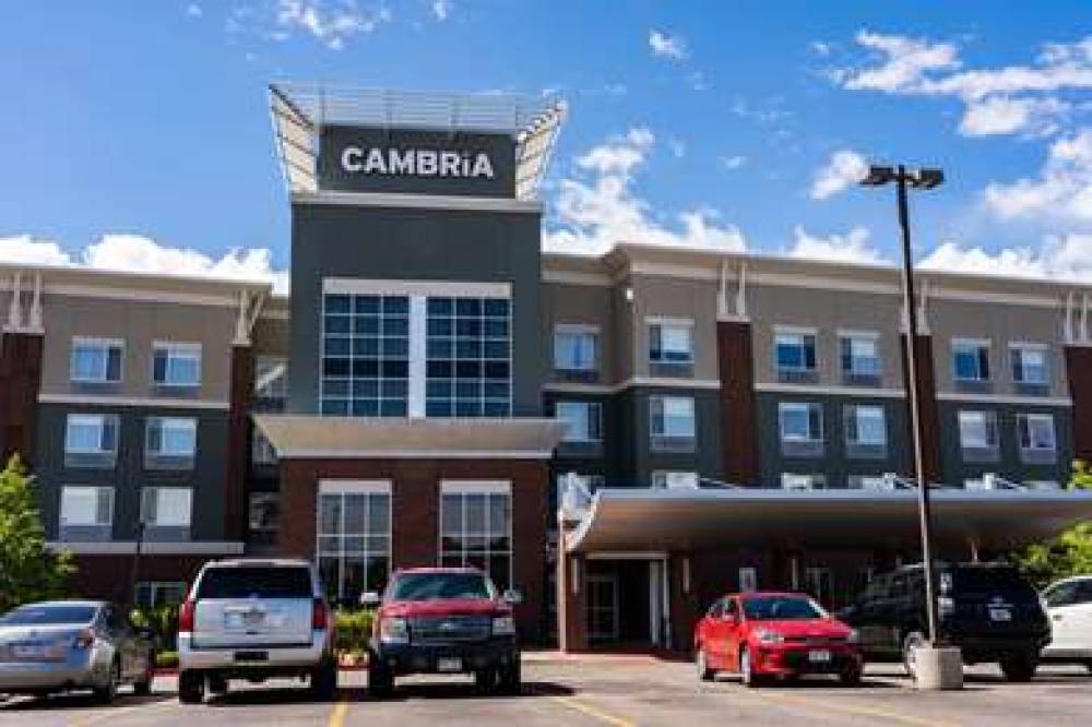 Cambria Hotel & Suites Ft Collins 3