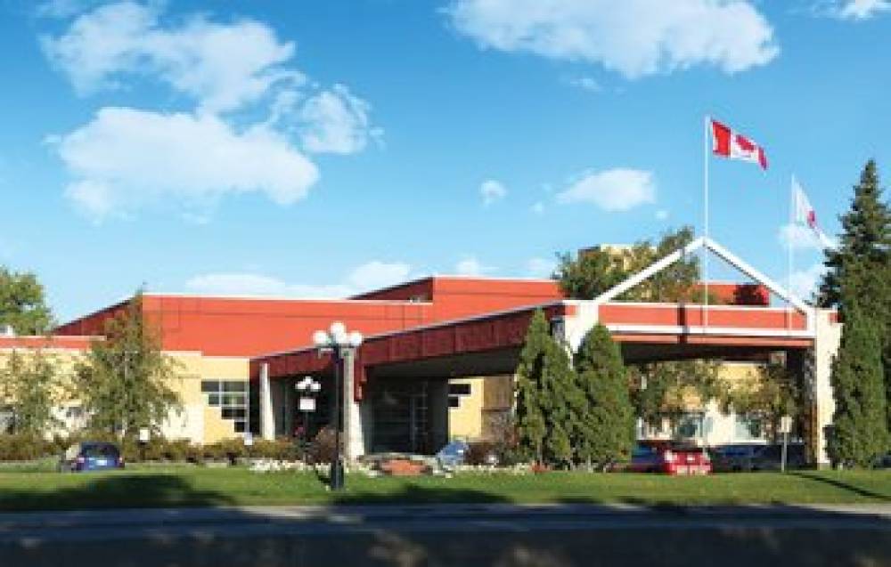 CANAD INNS GARDEN CITY 5