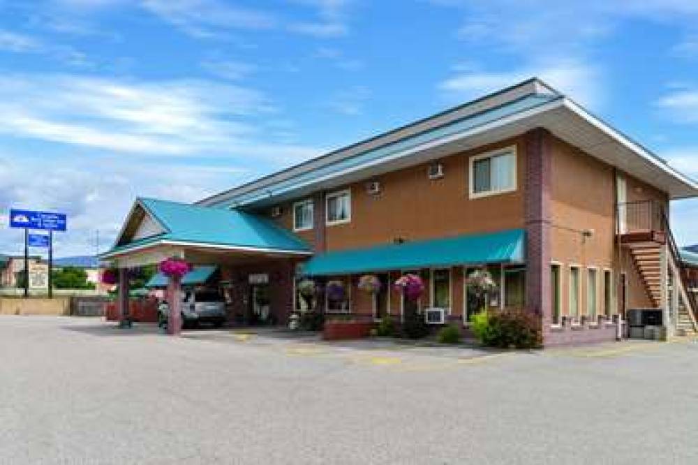 Canadas Best Value Inn And Suites Castlegar 1