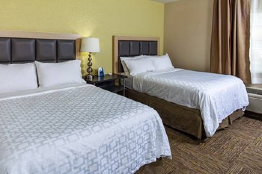 Candlewood Suites APPLETON 10