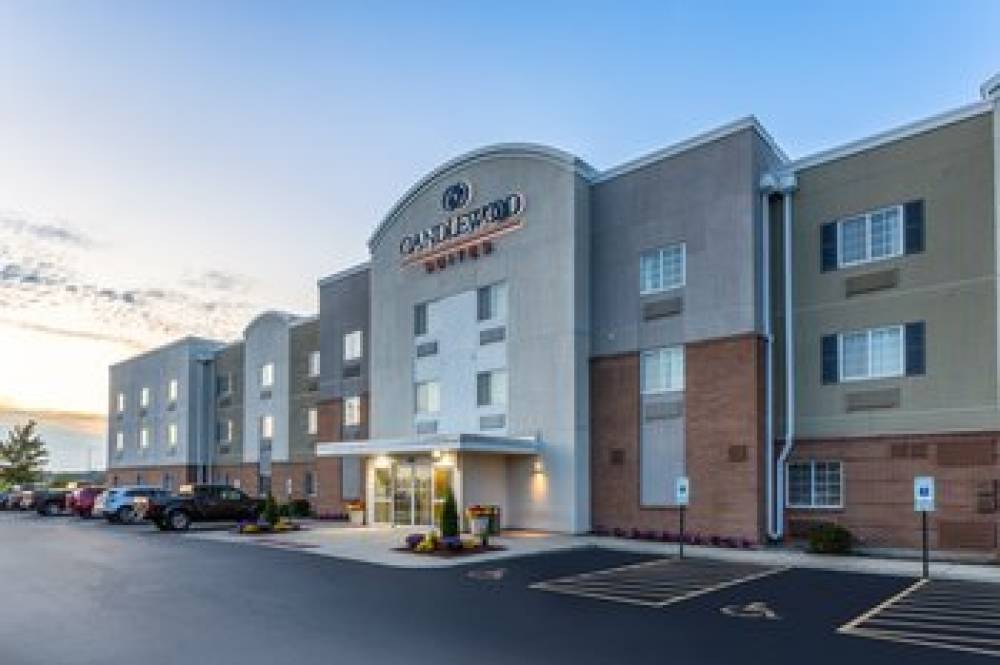 Candlewood Suites AURORA-NAPERVILLE 1