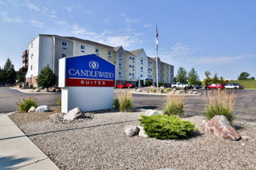 Candlewood Suites BISMARCK 1