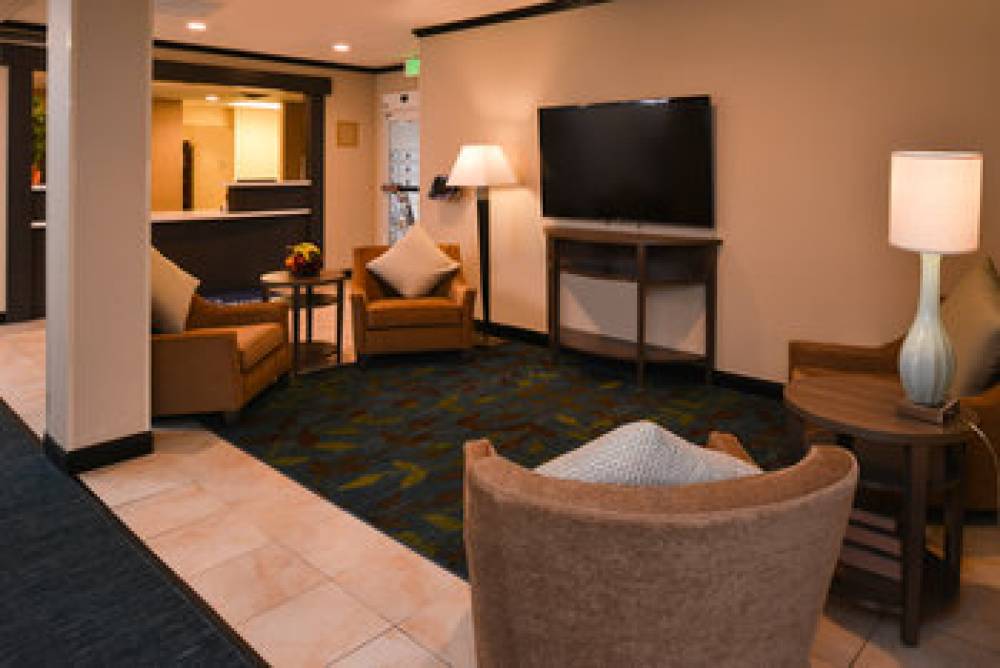 Candlewood Suites BOISE - TOWNE SQUARE 2