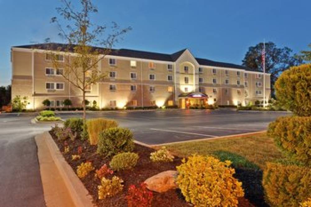 Candlewood Suites BOWLING GREEN  1