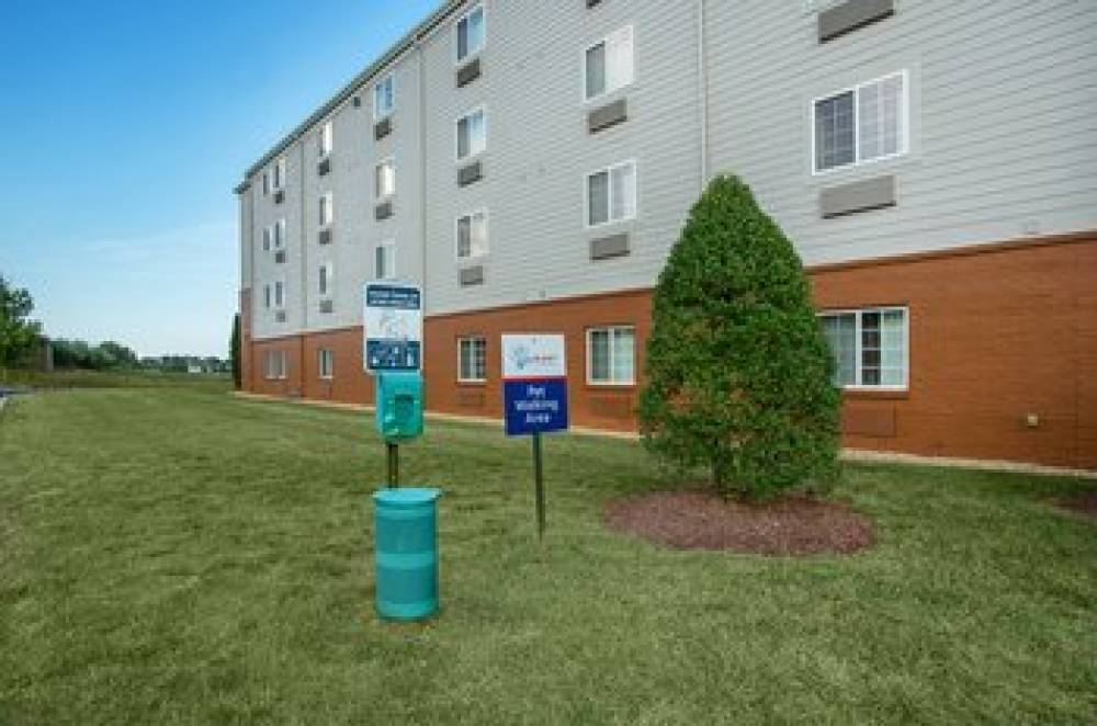 Candlewood Suites BOWLING GREEN  6