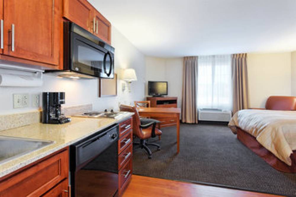 CANDLEWOOD SUITES CAPE GIRARDE 3