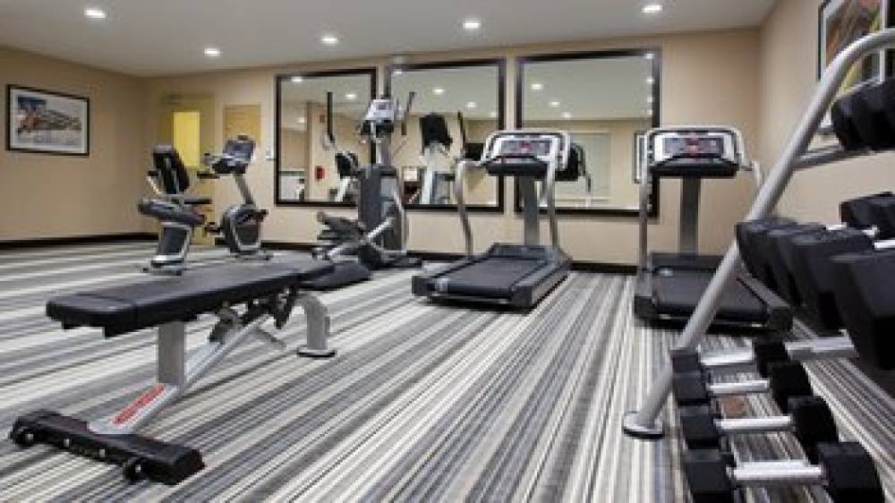 CANDLEWOOD SUITES CARROLLTON 7