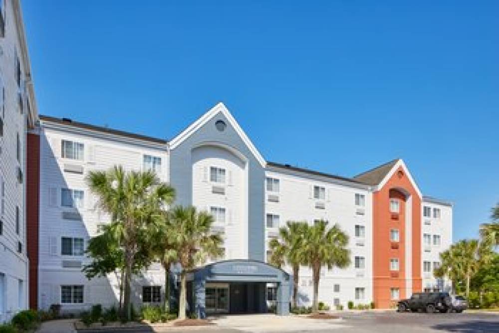 Candlewood Suites Charleston Northwoods