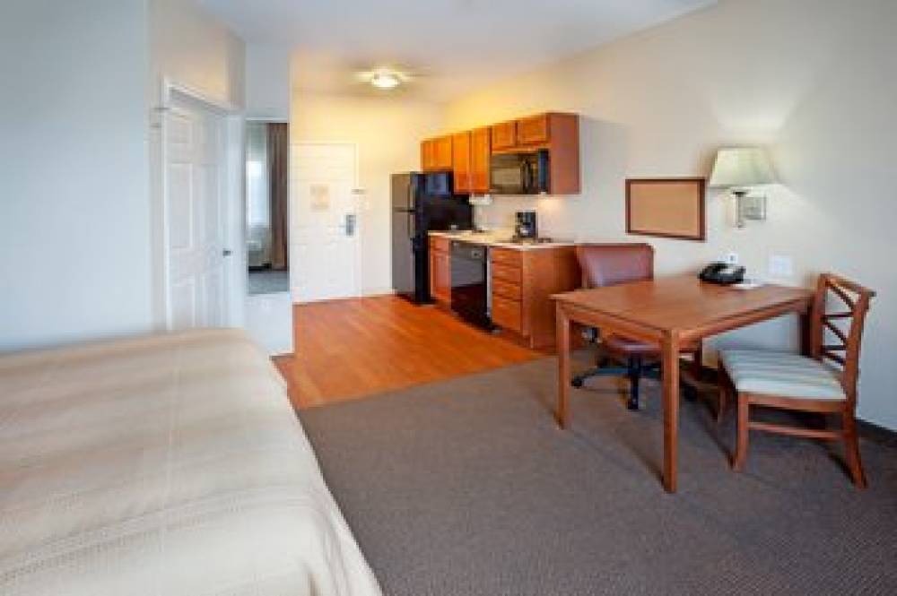 Candlewood Suites CORPUS CHRISTI-SPID 10