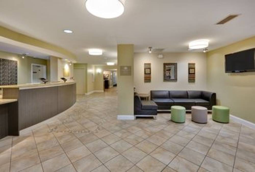 Candlewood Suites DALLAS MARKET CNTR-LOVE FIELD 4