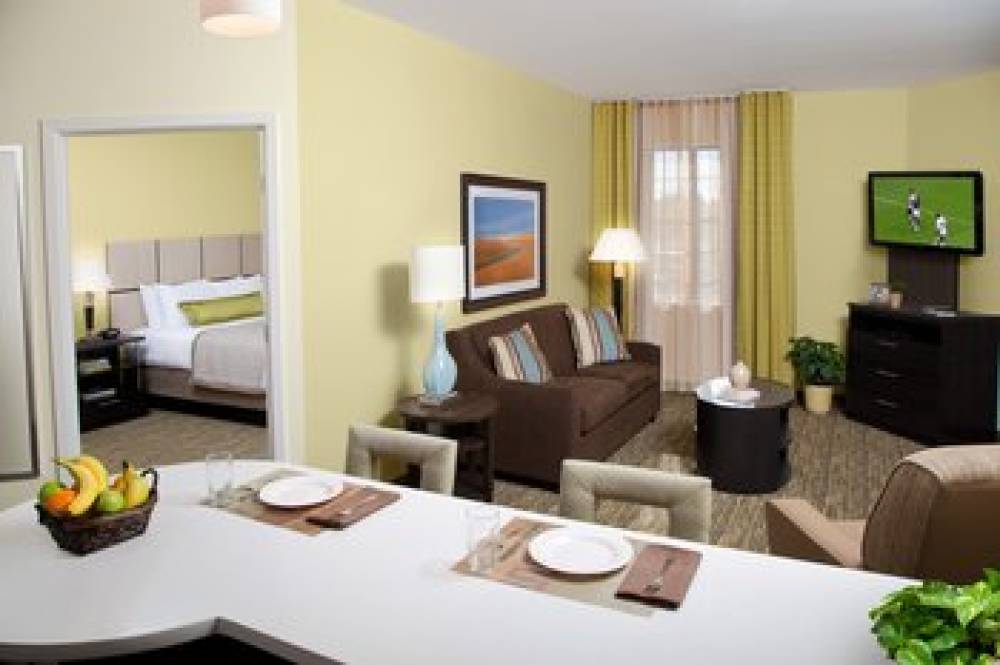 Candlewood Suites DALLAS NW - FARMERS BRANCH 10