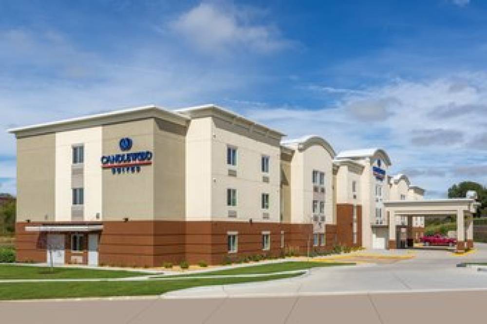 CANDLEWOOD SUITES DAVENPORT 1