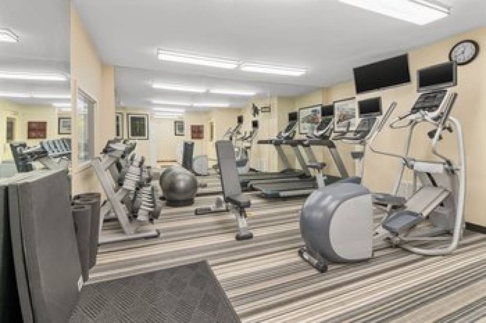 Candlewood Suites DESTIN-SANDESTIN AREA 8