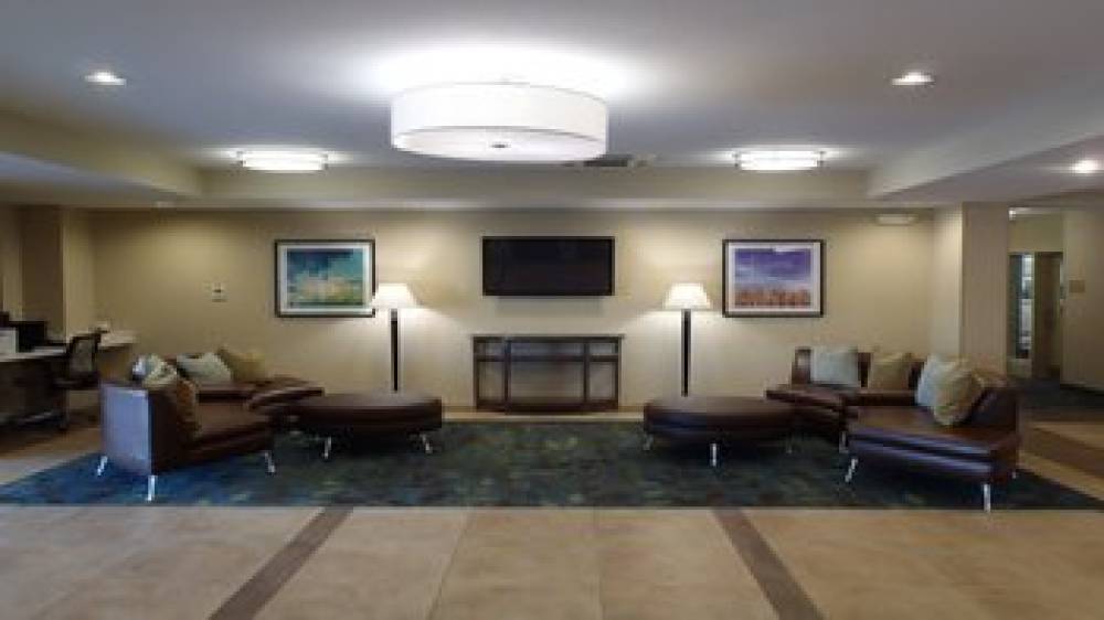 CANDLEWOOD SUITES EAST 9