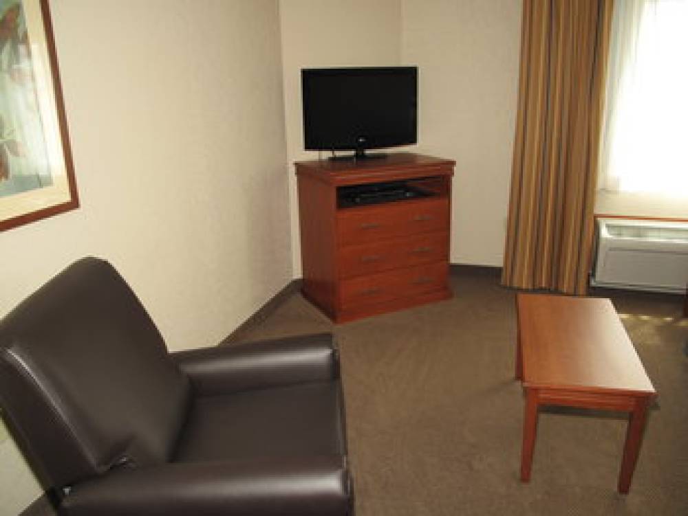 Candlewood Suites ELGIN NW-CHICAGO  3