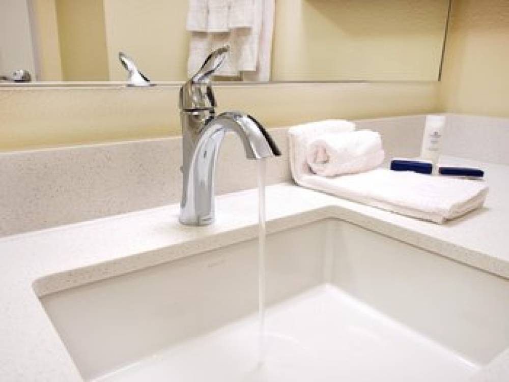 CANDLEWOOD SUITES ENID 7