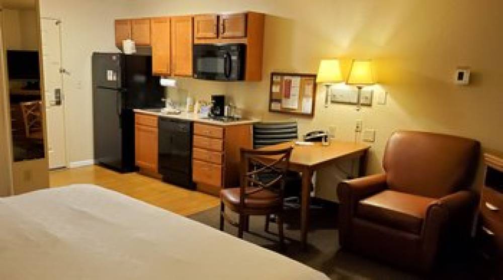 Candlewood Suites FAYETTEVILLE-UNIV OF ARKANSAS 5