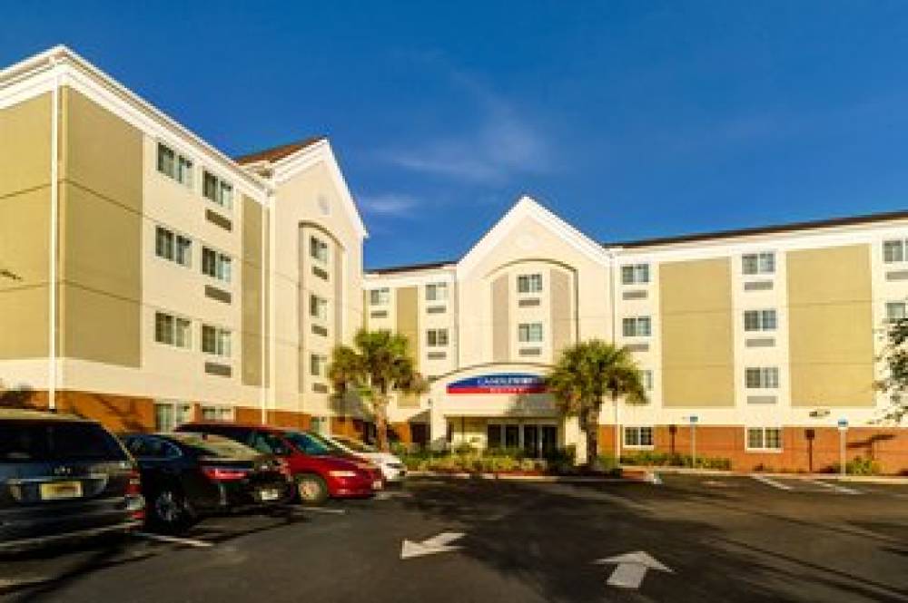 Candlewood Suites FT MYERS I-75 1