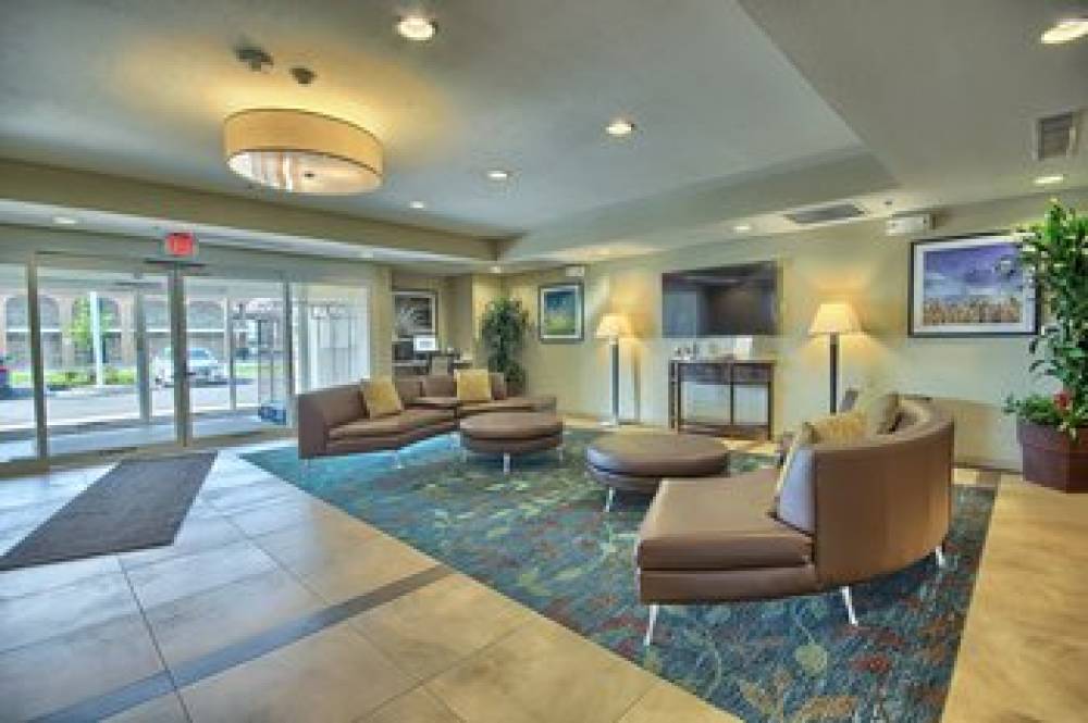 CANDLEWOOD SUITES GROVE CITY 4