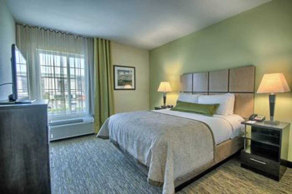 CANDLEWOOD SUITES GROVE CITY 7