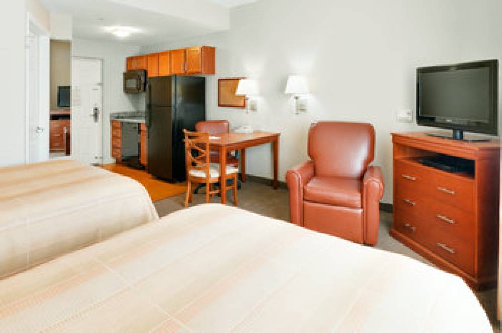 Candlewood Suites HAZLETON 10