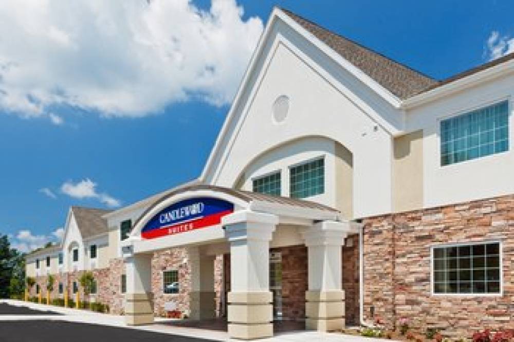 Candlewood Suites HAZLETON 4