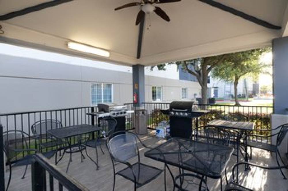 Candlewood Suites HOUSTON WESTCHASE - WESTHEIMER 8