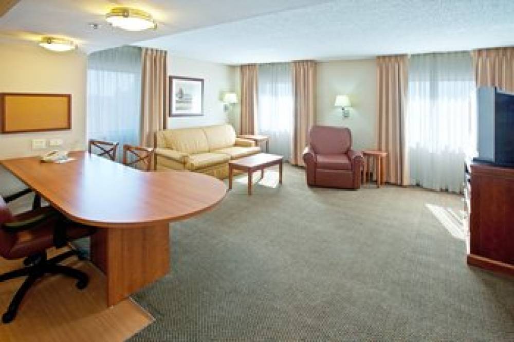 Candlewood Suites INDIANAPOLIS DWTN MEDICAL DIST 6