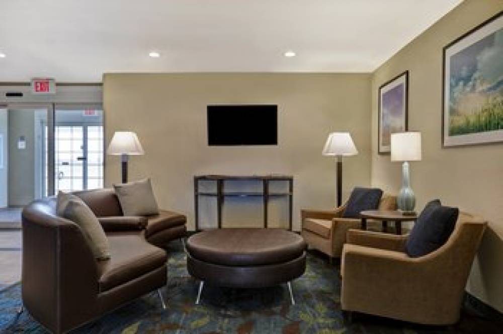 Candlewood Suites Indianapolis South