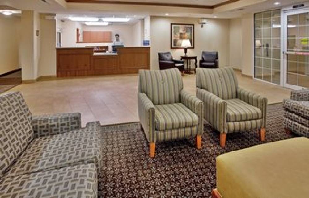 Candlewood Suites KANSAS CITY NORTHEAST 3