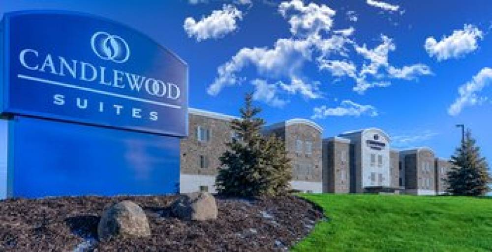 CANDLEWOOD SUITES LAKEVILLE I-35 8