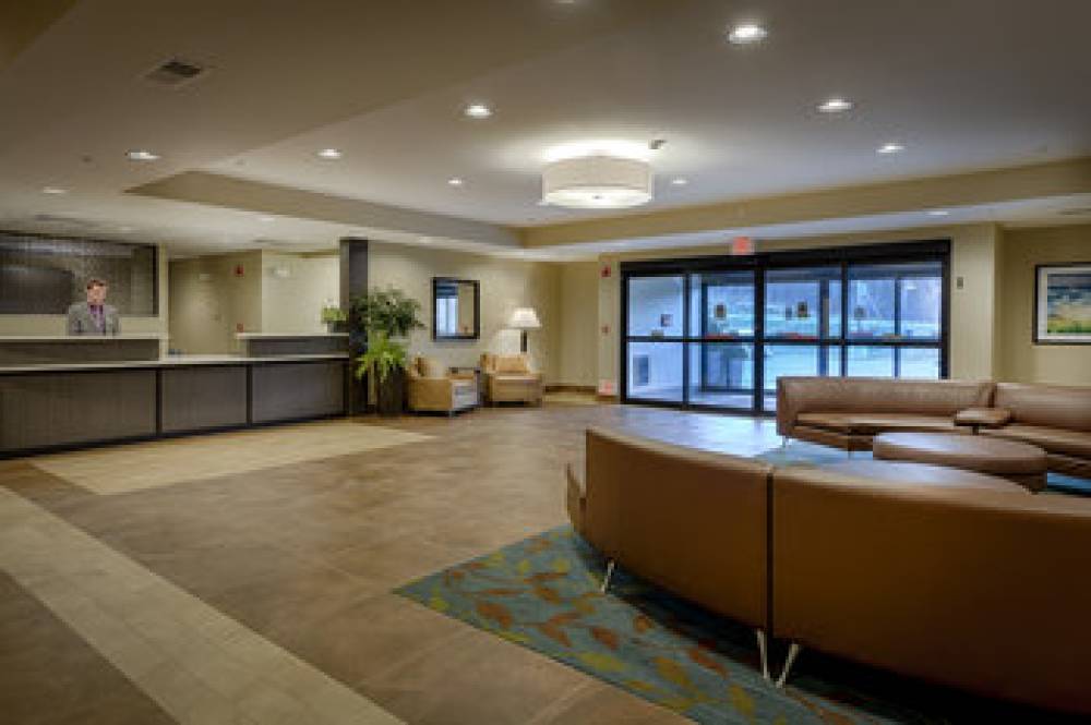 CANDLEWOOD SUITES LAKEVILLE I-35 10