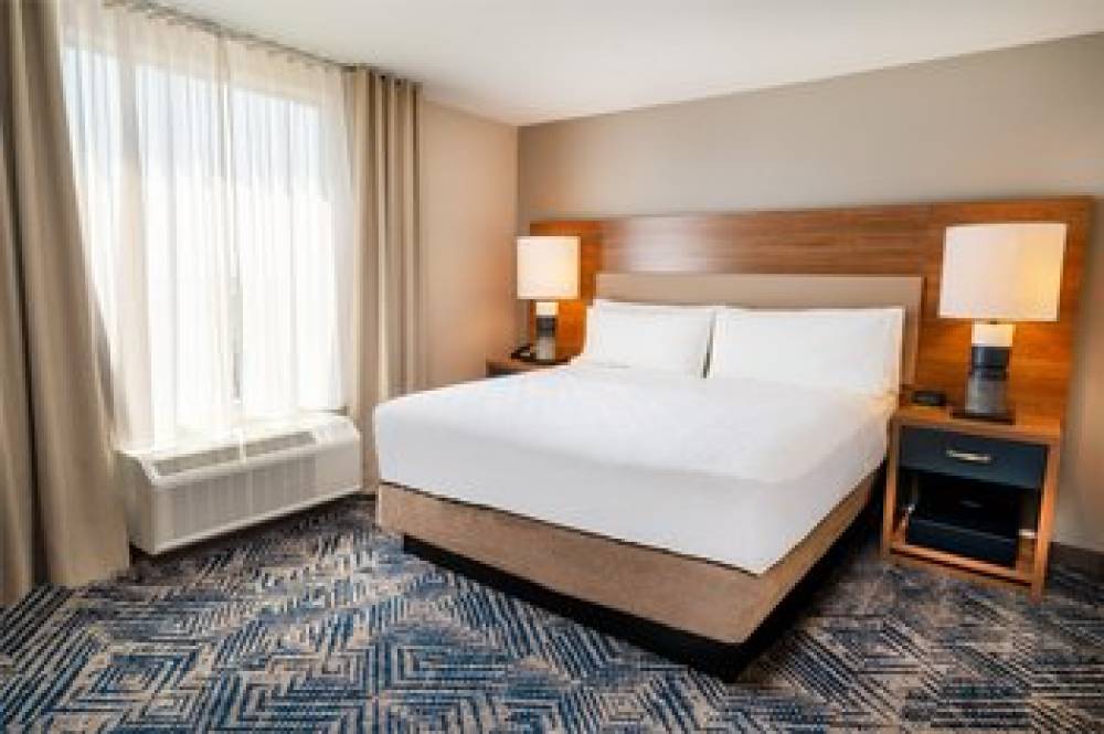 Candlewood Suites LAS VEGAS - E TROPICANA 7