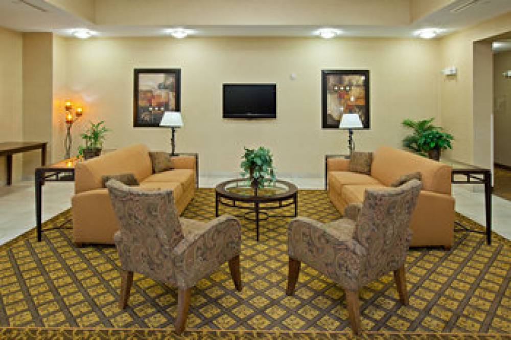 Candlewood Suites LOUISVILLE NORTH 3