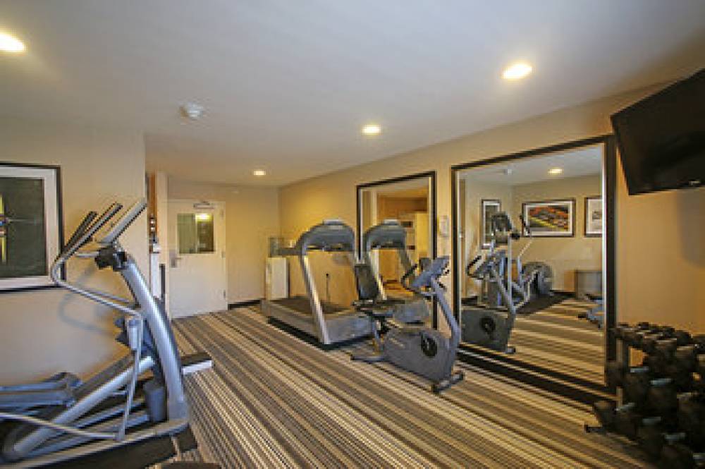 Candlewood Suites NEWPORT NEWS/YORKTOWN 4