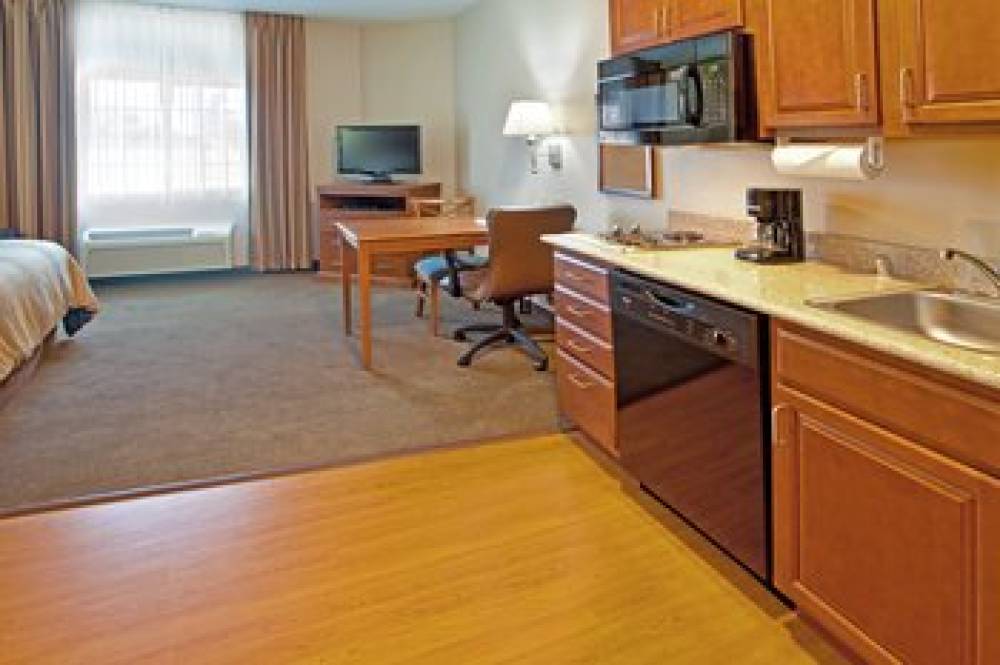 Candlewood Suites ROSWELL  8