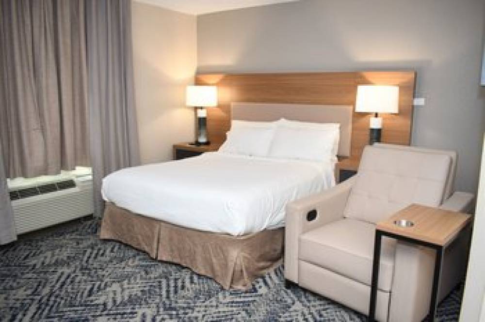 Candlewood Suites SAN ANTONIO DOWNTOWN 9