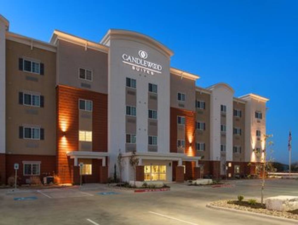 Candlewood Suites SAN MARCOS 1