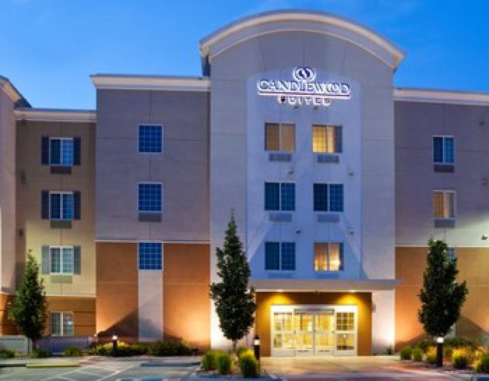 Candlewood Suites SIOUX FALLS 6