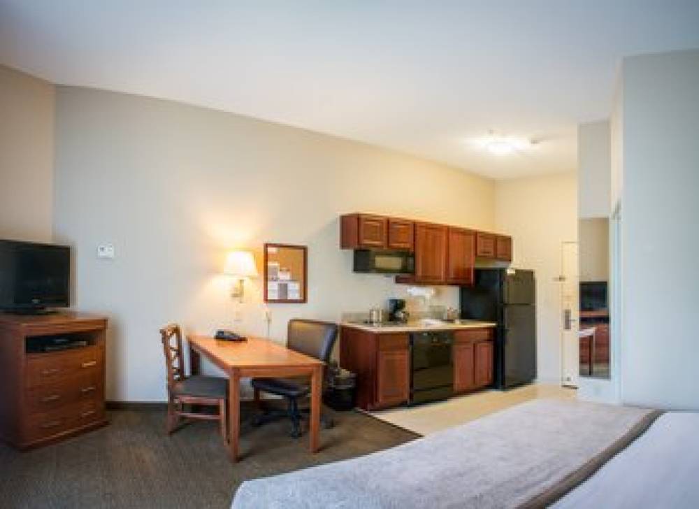 Candlewood Suites SOUTH BEND AIRPORT 2