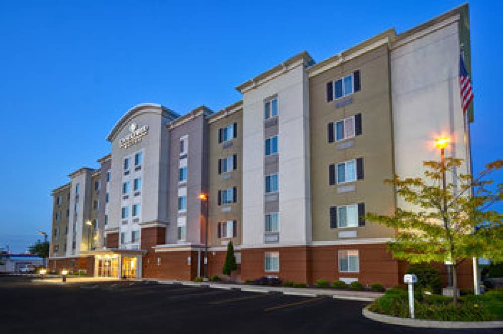 CANDLEWOOD SUITES ST. CLAIRSVIL 1