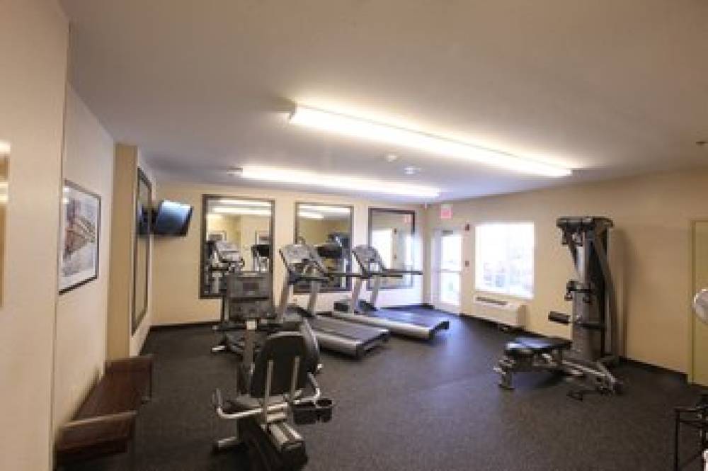 Candlewood Suites ST. JOSEPH 2