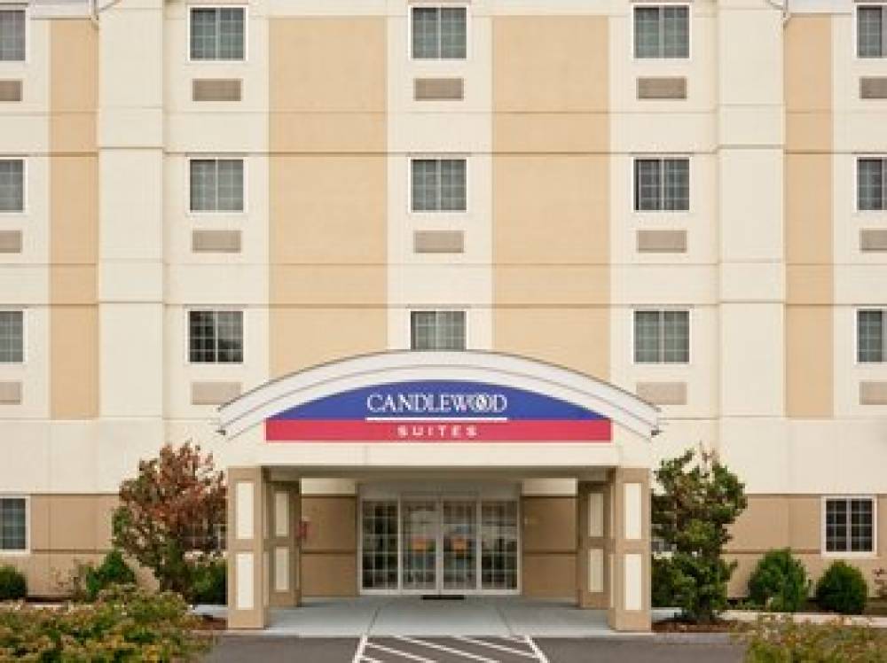 Candlewood Suites WEST SPRINGFIELD 1