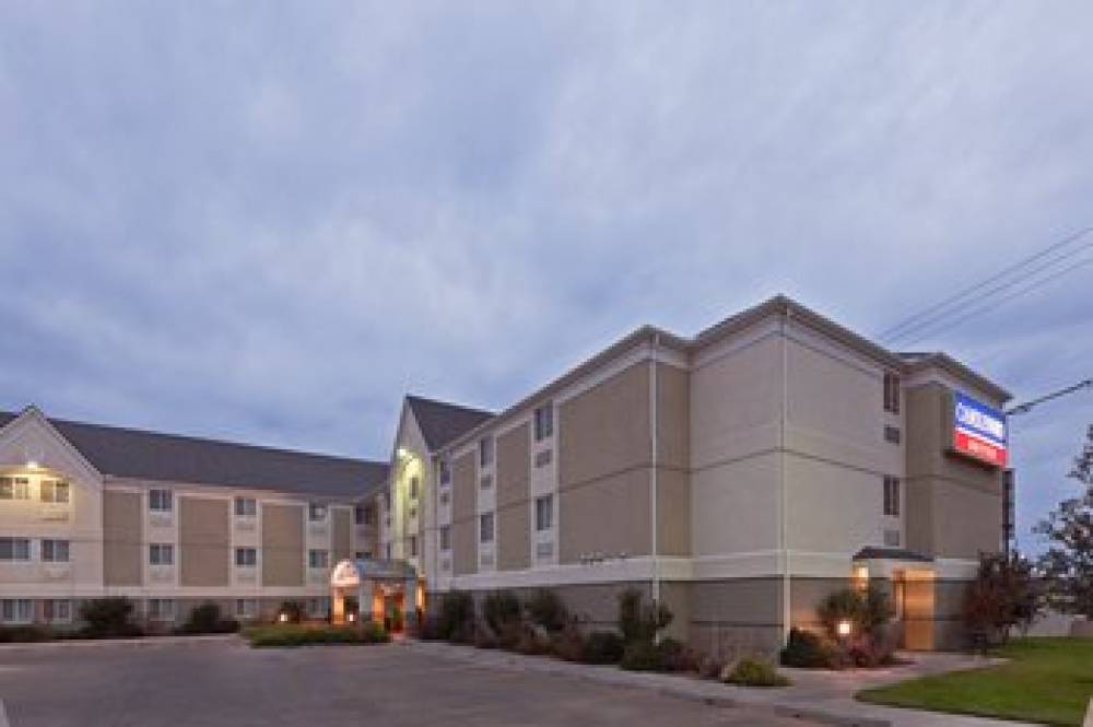 Candlewood Suites Wichita Falls @ Maurine St.