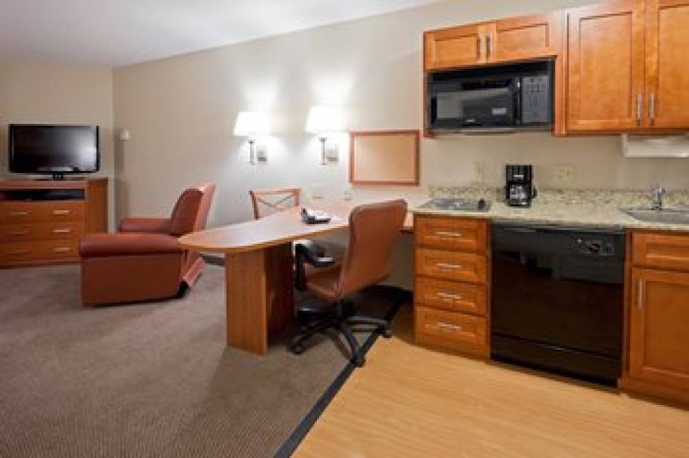 Candlewood Suites WILLIAMSPORT 10