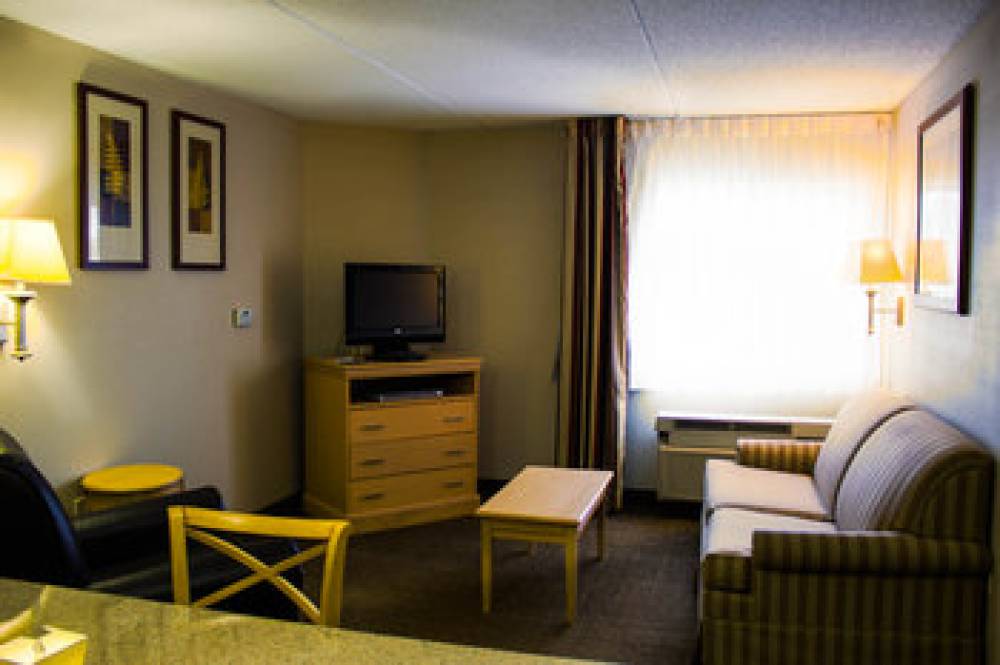 Candlewood Suites WILSON 9